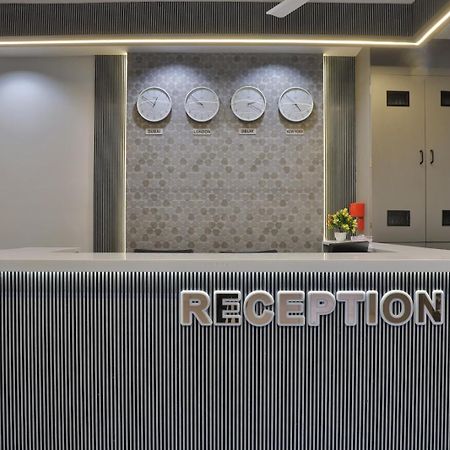 Hotel Legacy Ahmedabad Esterno foto