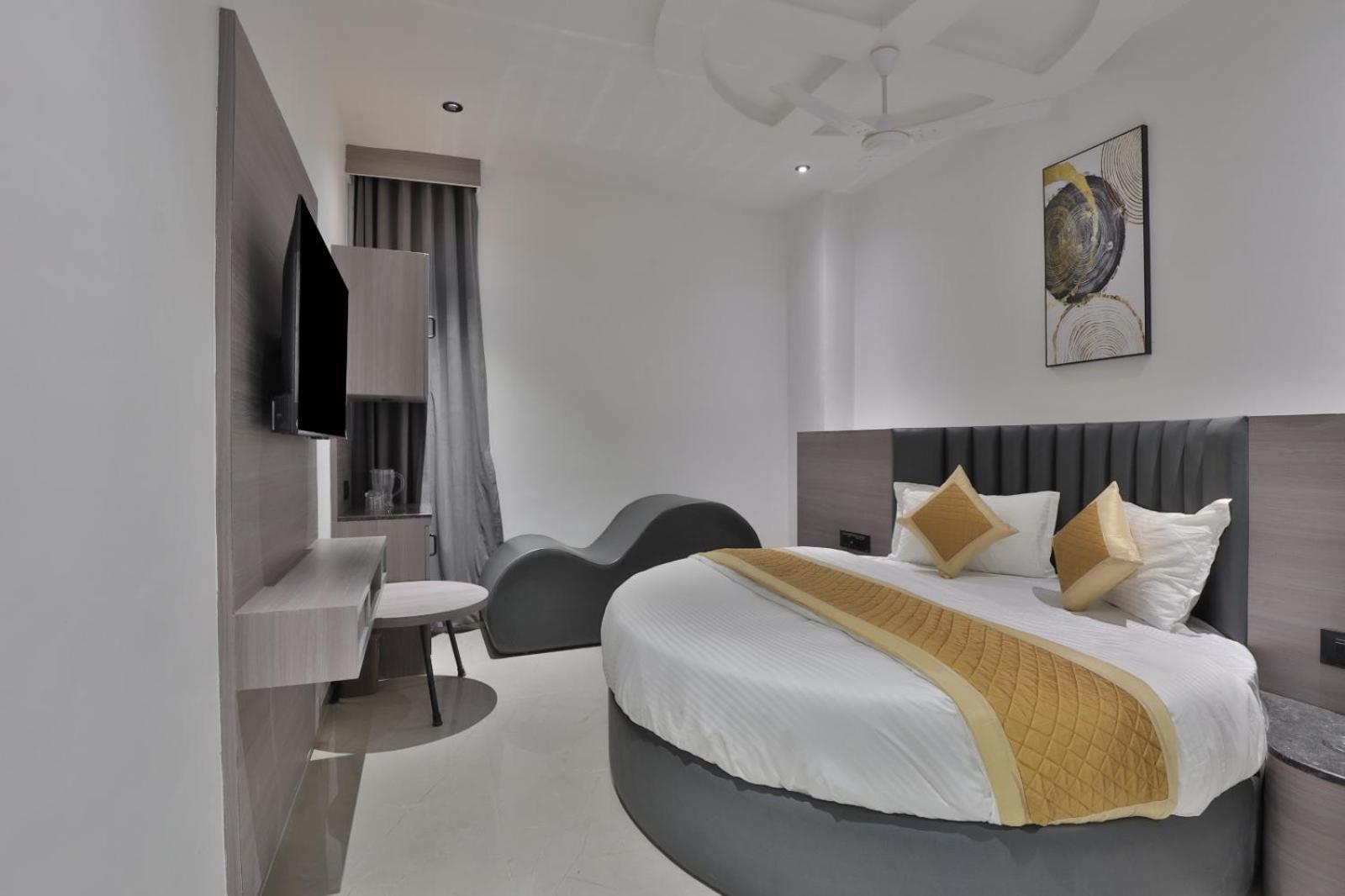 Hotel Legacy Ahmedabad Esterno foto