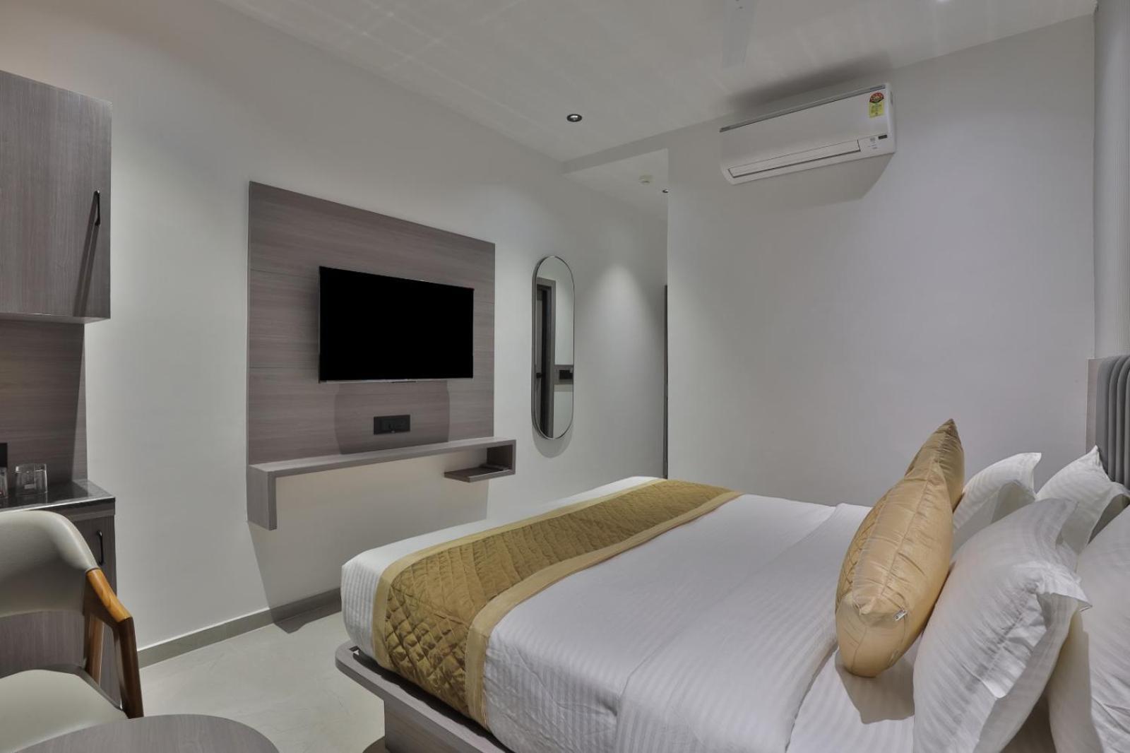 Hotel Legacy Ahmedabad Esterno foto