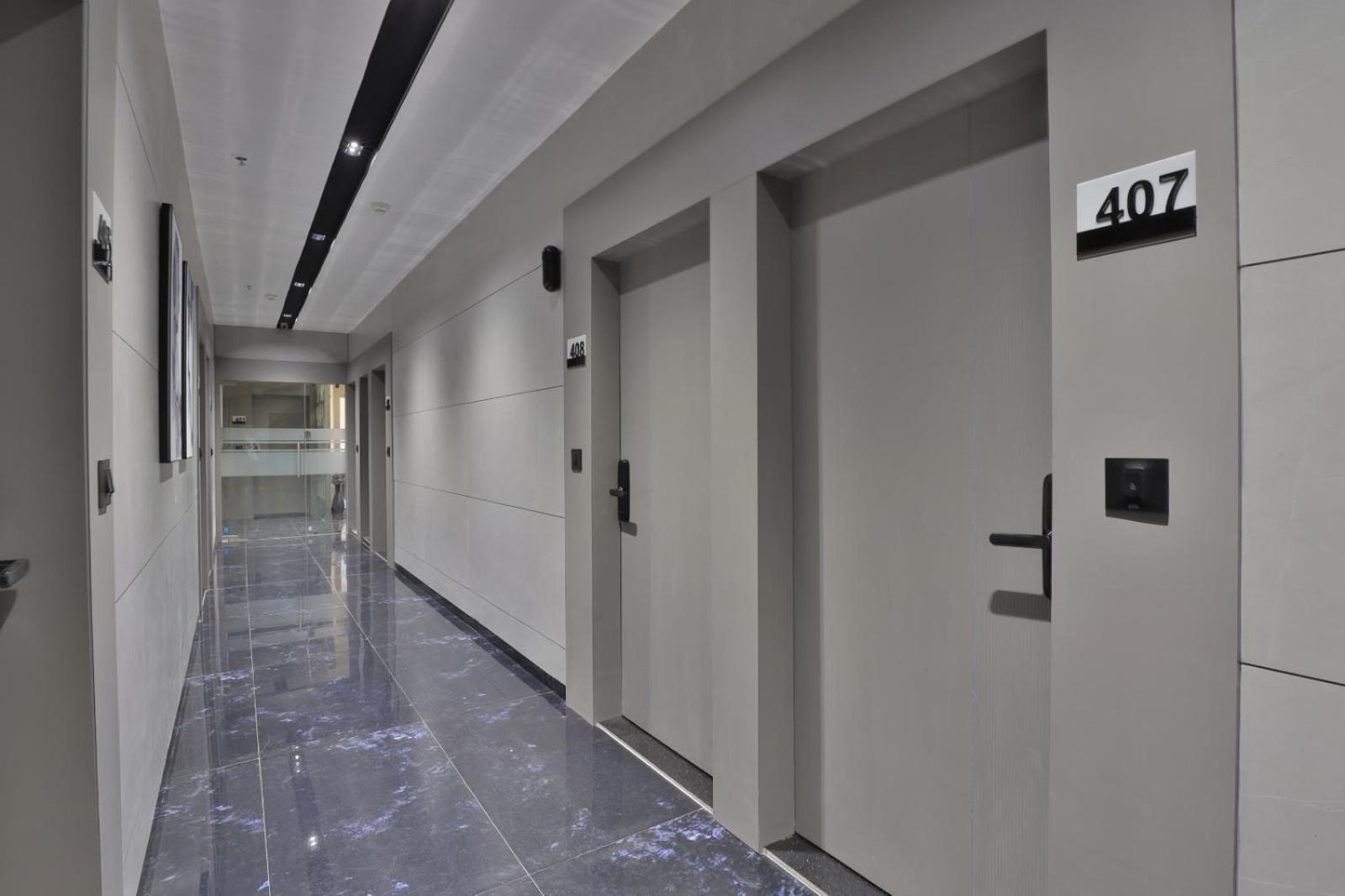 Hotel Legacy Ahmedabad Esterno foto